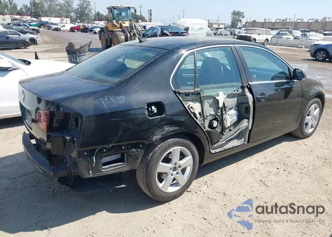 2008 Volkswagen Jetta Se/Sel from USA, damaged, VIN 3VWRM71K98M124052